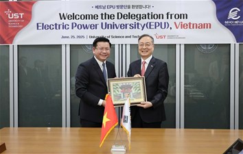 Mở rộng hợp tác nghiên cứu và đào tạo với Đại học Khoa học và Công nghệ Hàn Quốc (UST)