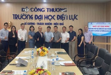 Trường Đại học Điện lực làm việc với Ngân hàng PvcomBank – Nhiều cơ hội trải nghiệm thực tế dành cho sinh viên khối kinh tế EPU