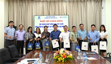 Nhiều cơ hội đào tạo & tuyển dụng sinh viên EPU tại Tập đoàn Khoa học kỹ thuật Hồng Hải