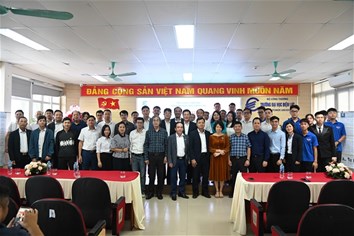 Thúc đẩy sinh viên nghiên cứu khoa học của Khoa Cơ khí – Ô tô và Xây dựng
