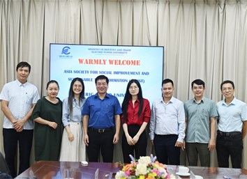 Đẩy mạnh hợp tác trong lĩnh vực năng lượng tái tạo