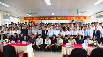 Sôi nổi Hội nghị sinh viên nghiên cứu khoa học Khoa Kỹ thuật điện