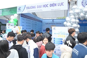Ngày hội tư vấn hướng nghiệp và tuyển sinh cụm các trường huyện Nho Quan, Gia Viễn, tỉnh Ninh Bình