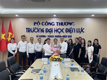 Lễ ký kết biên bản ghi nhớ hợp tác giữa Truờng Đại học Điện lực và Công ty TNHH Năng lượng Bền vững Việt Nga
