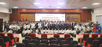 Lễ trao học bổng tài trợ và vinh danh, khen thưởng sinh viên có thành tích năm 2025