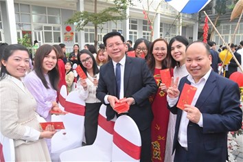 Rộn ràng buổi gặp mặt đầu Xuân Bính Ngọ 2026