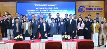 Khoa Điện tử Viễn thông, Trường Đại học Điện lực làm việc với chuyên gia Hàn Quốc về tư vấn xây dựng chương trình đào tạo ngành vi mạch bán dẫn