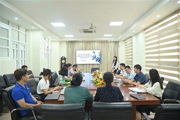 Trường Đại học Điện lực làm việc với Công ty Dịch vụ Mobifone Khu vực 1