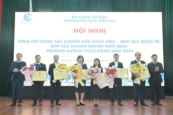 Nhìn lại chặng đường, định hướng phát triển công tác nghiên cứu khoa học, hợp tác quốc tế, hợp tác doanh nghiệp