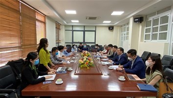 Trường Đại học Điện lực làm việc với Hiệp hội thương mại điện tử Việt Nam - VECOM