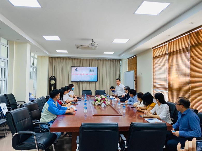 LỄ KÝ KẾT BIÊN BẢN HỢP TÁC GIỮA TRƯỜNG ĐẠI HỌC ĐIỆN LỰC VÀ CÔNG TY CỔ PHẦN WOODSLAND